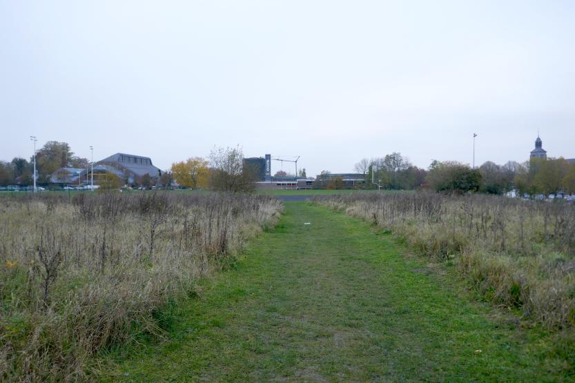 Plaine des Manœuvres (Hall des sports et Maison de la culture)