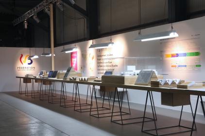 Stand de la FWB - conception Sophie Dars / Bernard Dubois / Uberknackig